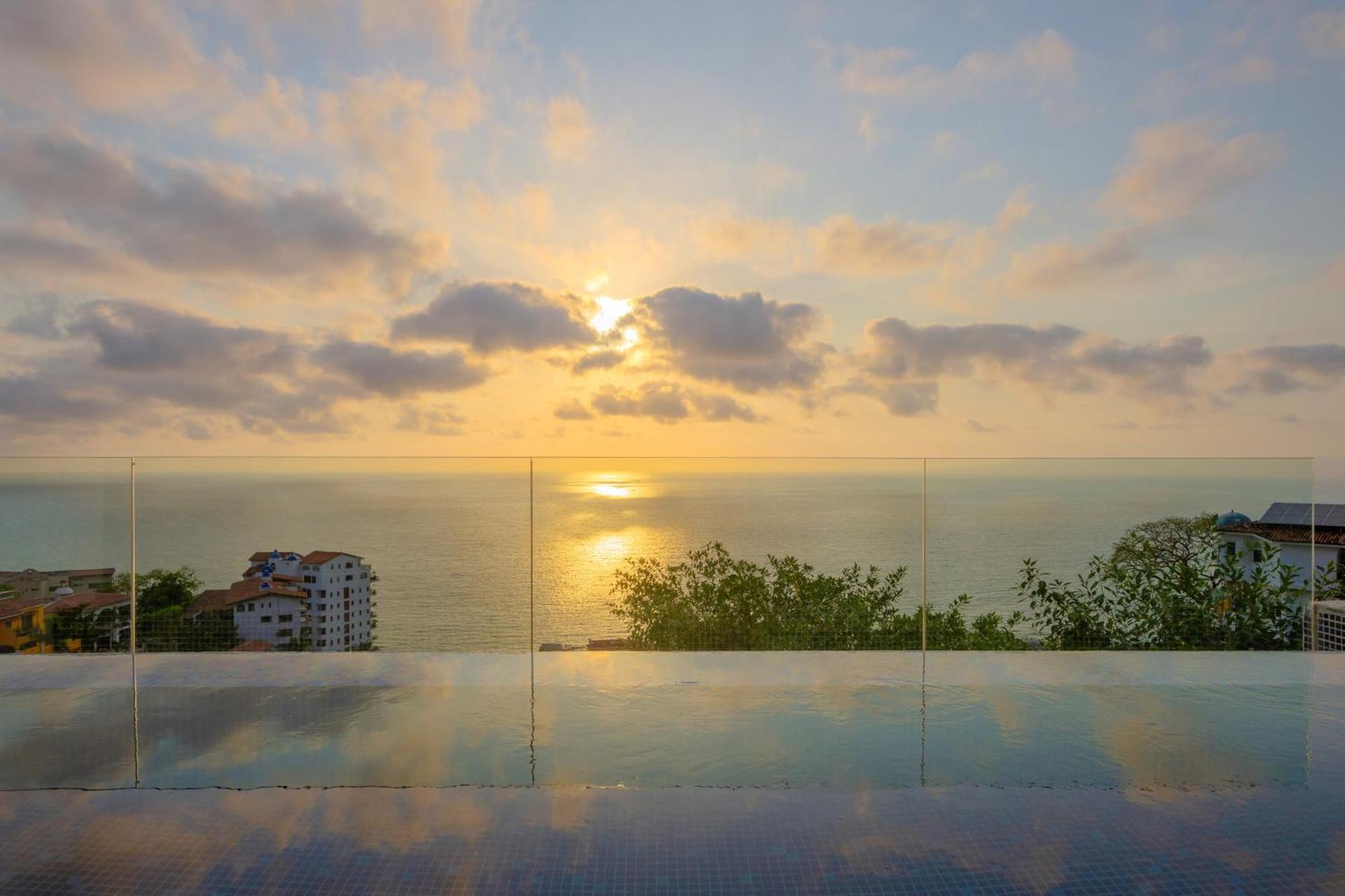Villa Divina Luxury Boutique - Adults Only Puerto Vallarta Eksteriør billede