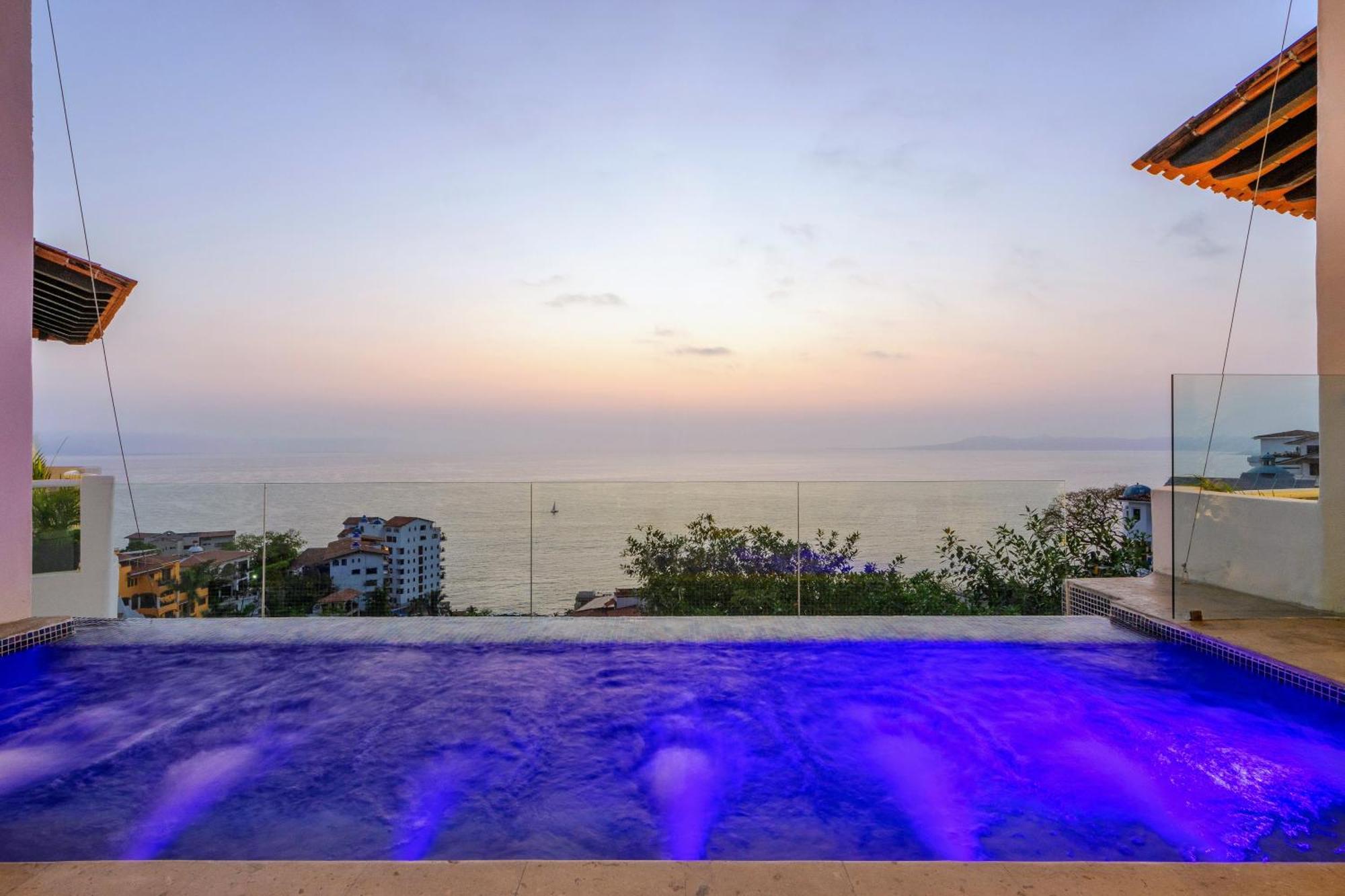 Villa Divina Luxury Boutique - Adults Only Puerto Vallarta Eksteriør billede